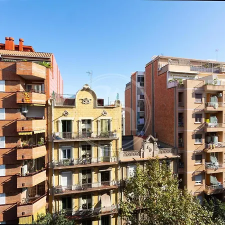 Lovely Near Sagrada Familia Appartement Barcelone