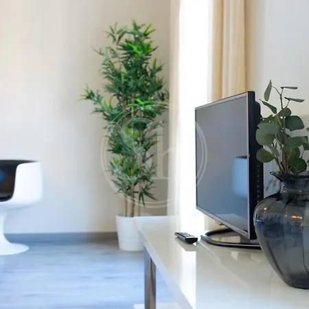 Appartement Lovely Near Sagrada Familia *